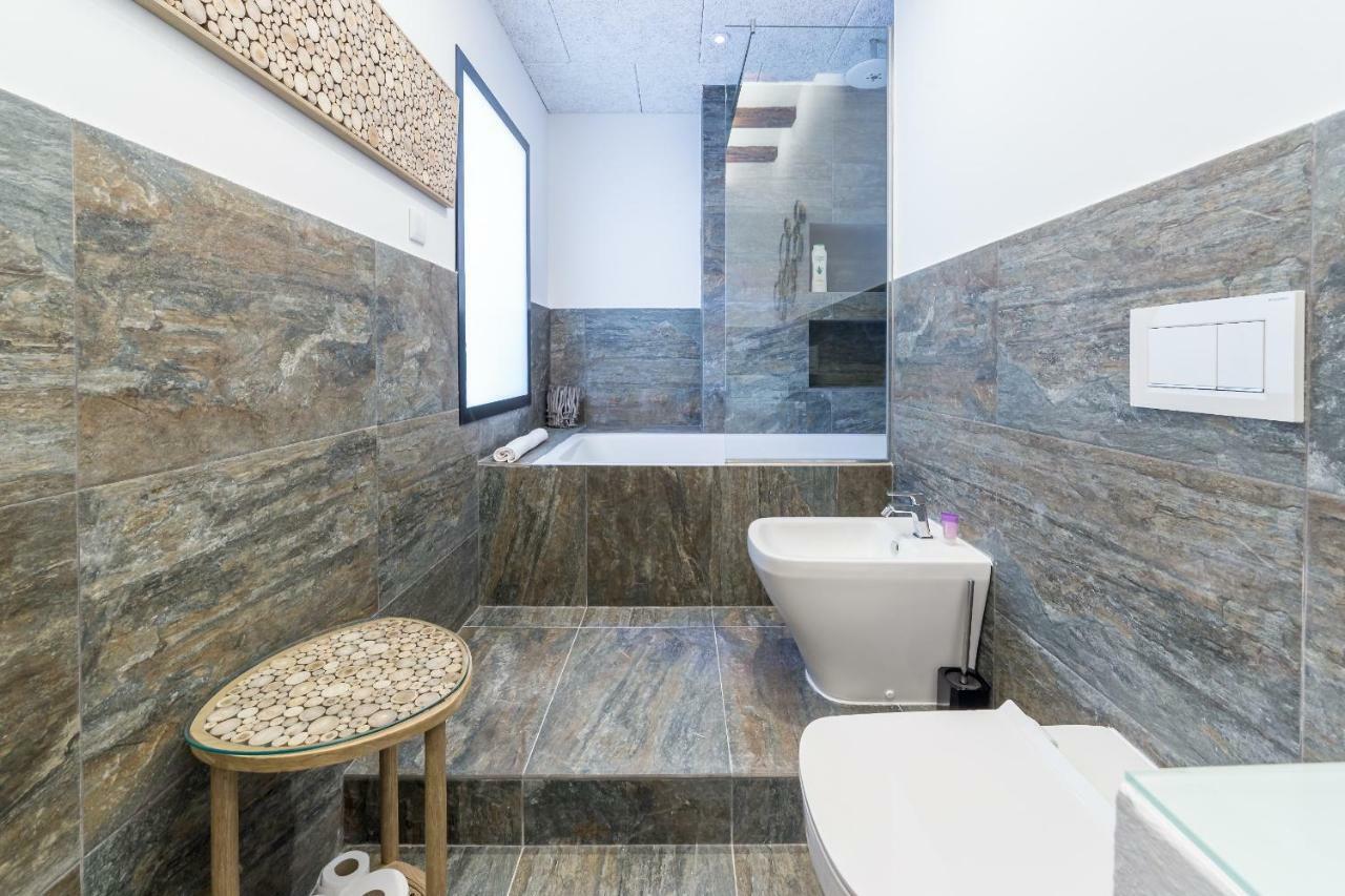 Florit Flats - Cathedral Luxury Terrace Flat 2br 2ba Ac Wifi * Valenza