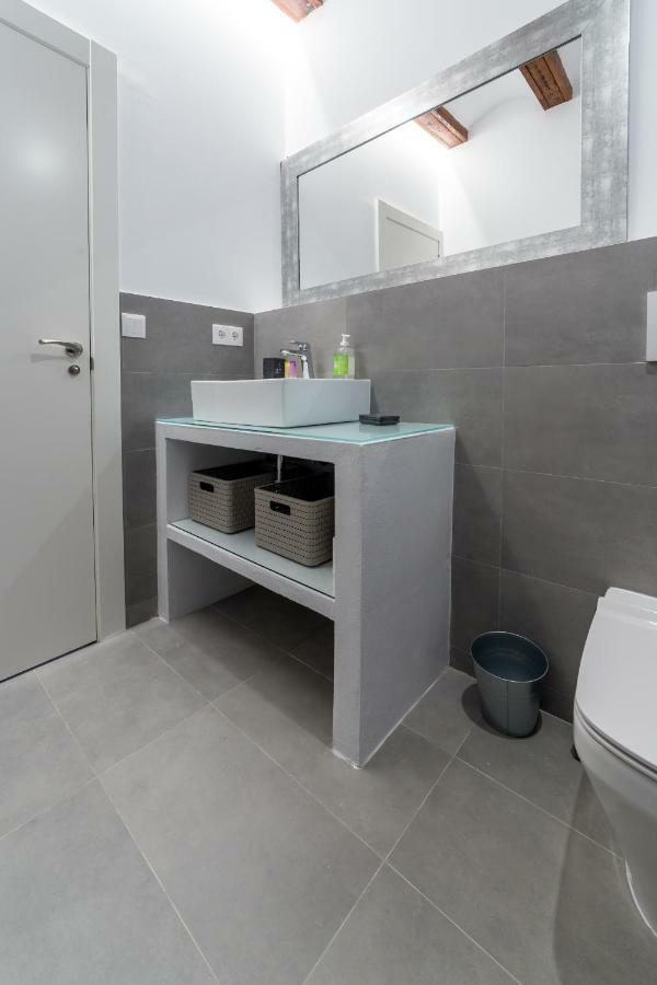 Florit Flats - Cathedral Luxury Terrace Flat 2br 2ba Ac Wifi * Valenza